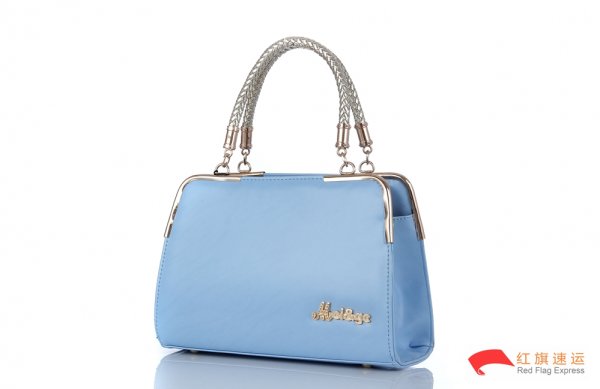 加拿大代購(gòu)的普拉達(dá)(Prada)如何直郵？